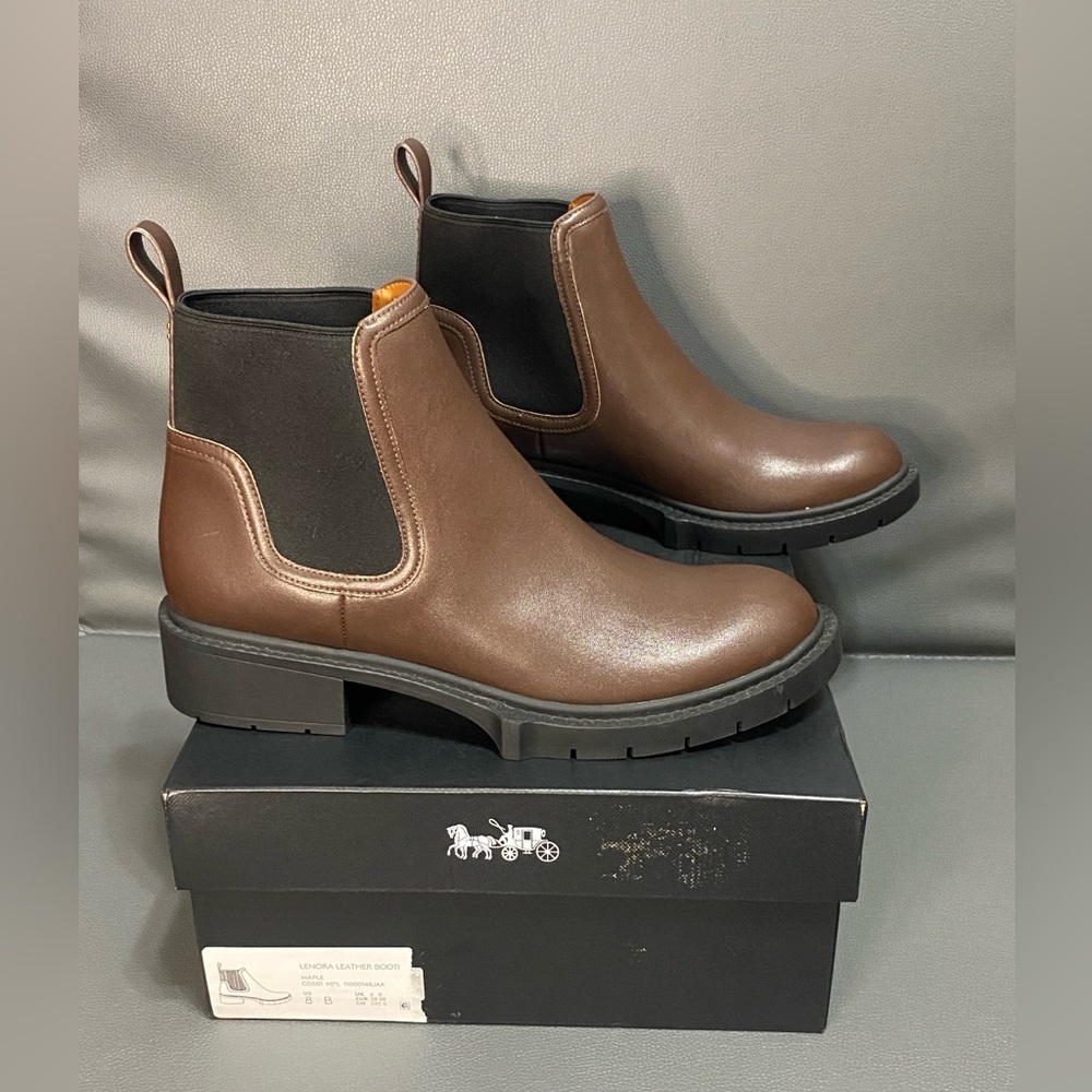 NWT Coach Lenora Leather Ankle Bootie - Picture 2 of 6